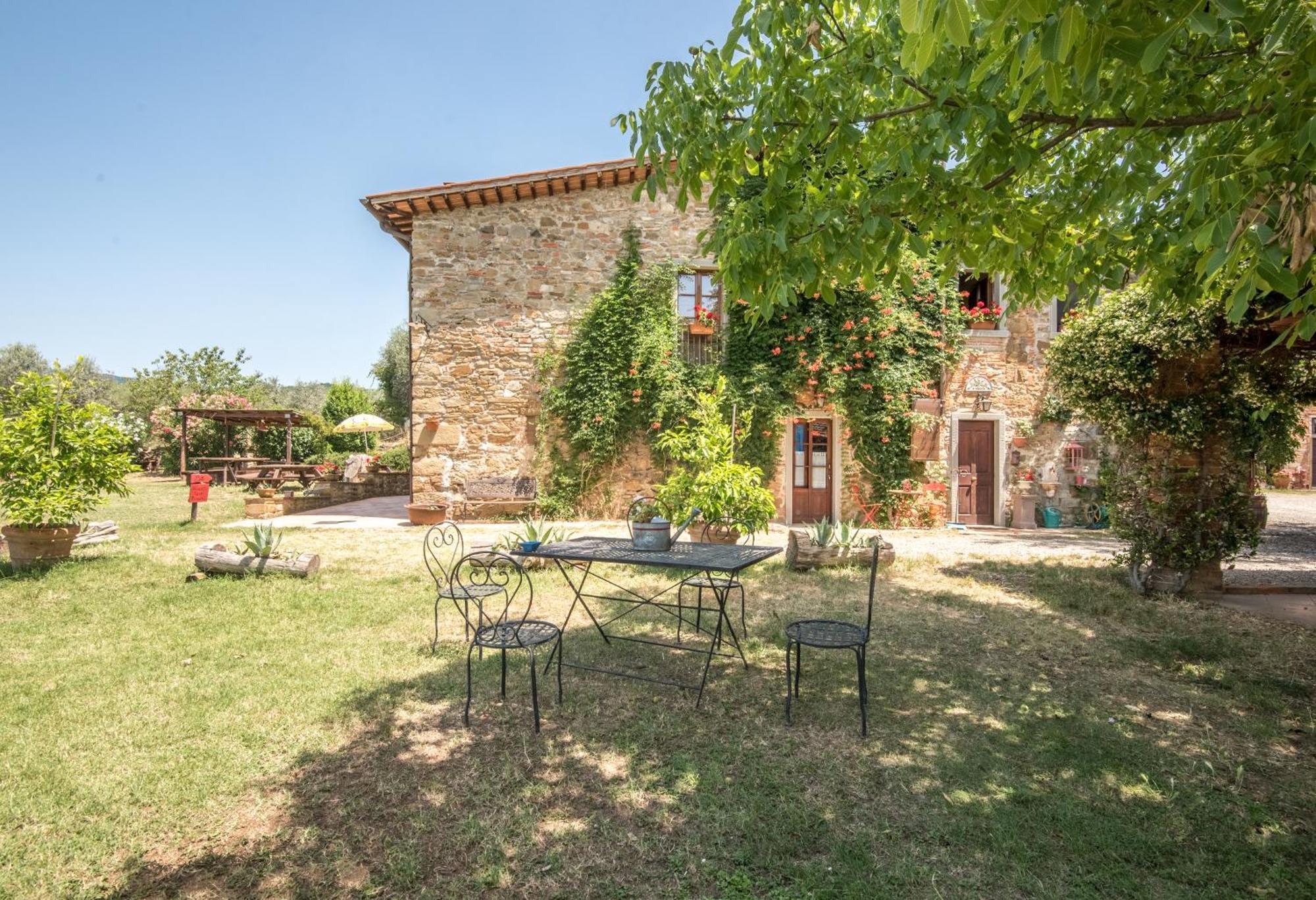 Poggio Primo - Trilocale Carlotta Villa Castiglion Fibocchi Luaran gambar