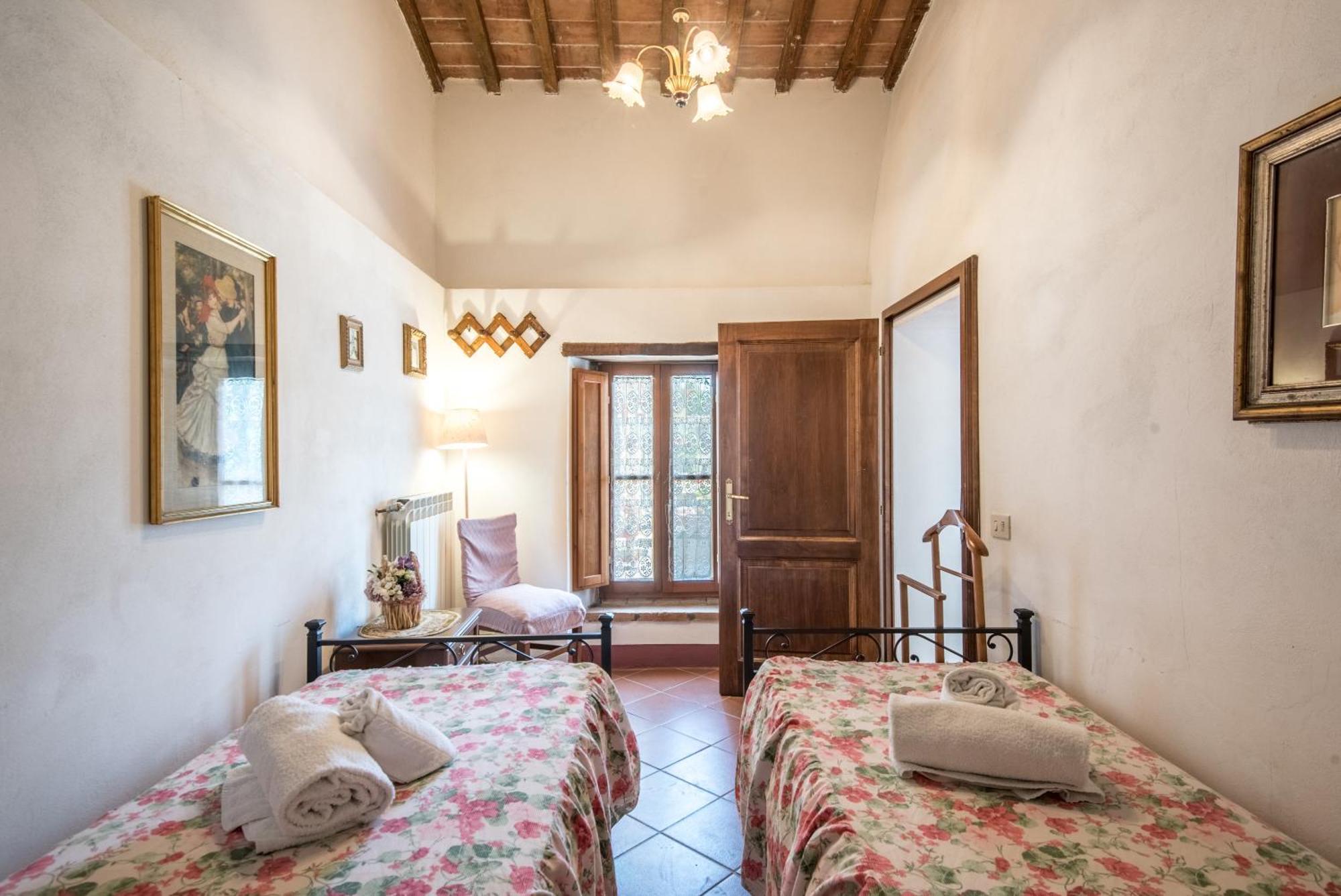 Poggio Primo - Trilocale Carlotta Villa Castiglion Fibocchi Luaran gambar