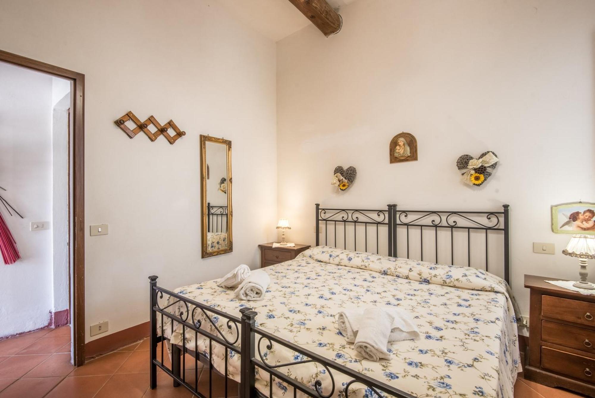 Poggio Primo - Trilocale Carlotta Villa Castiglion Fibocchi Luaran gambar